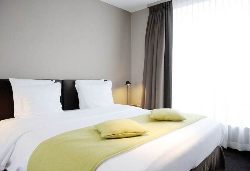 غرفة قياسية, 9hotel Chelton