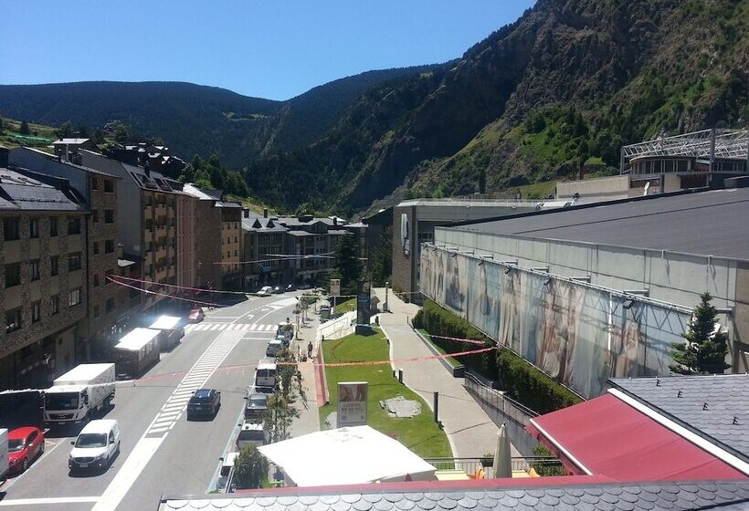 آپارتمان 1 خوابه, Aparthotel Llempó