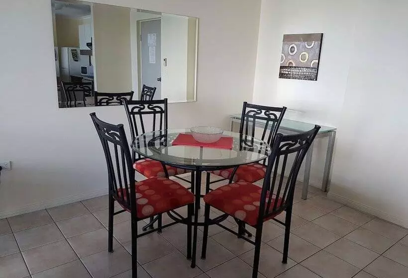 آپارتمان 1 خوابه با چشم‌انداز دریا, Baronnet Apartments