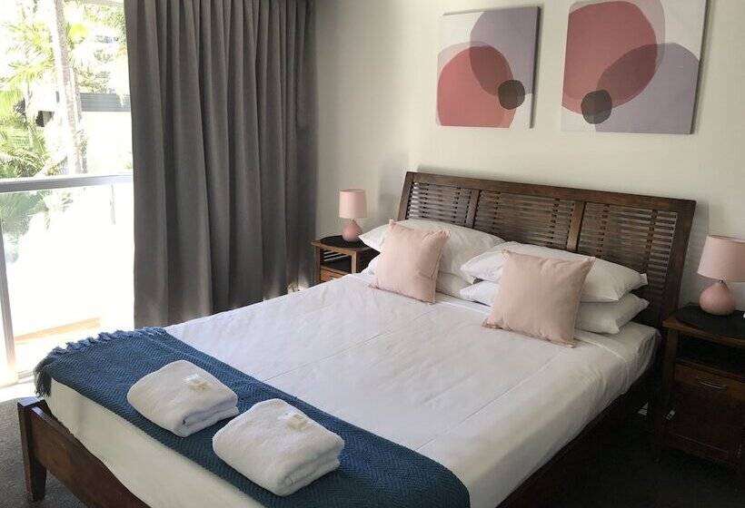 شقة غرفة واحدة مطلة على حمام السباحة, Baronnet Apartments