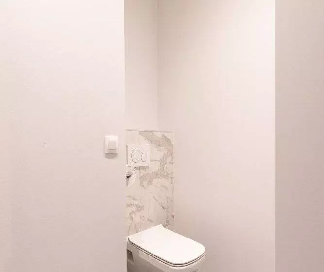 Deluxe Yhden Hengen Huone, Boutique Hotel Sablon