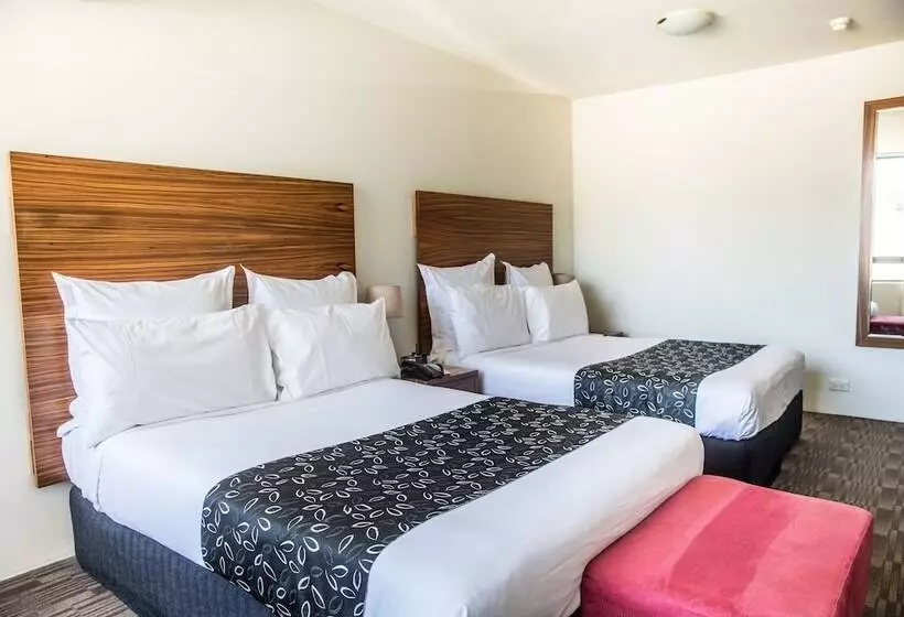 اتاق پرمیوم, Cambridge Hotel Sydney