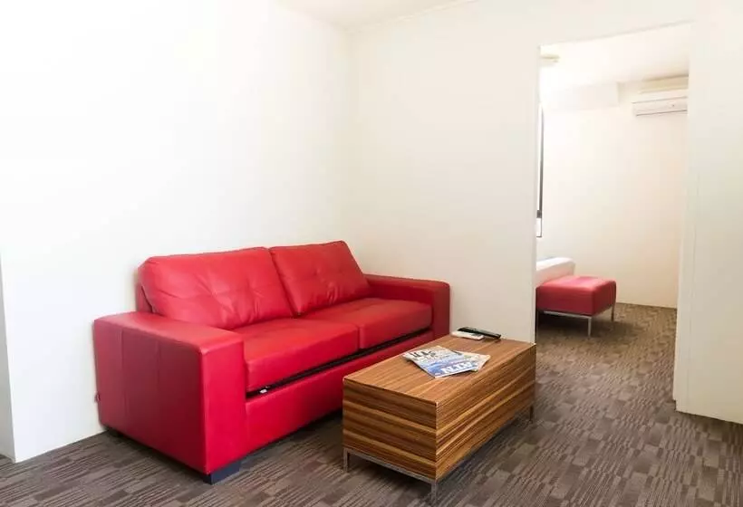 اتاق استاندارد, Cambridge Hotel Sydney