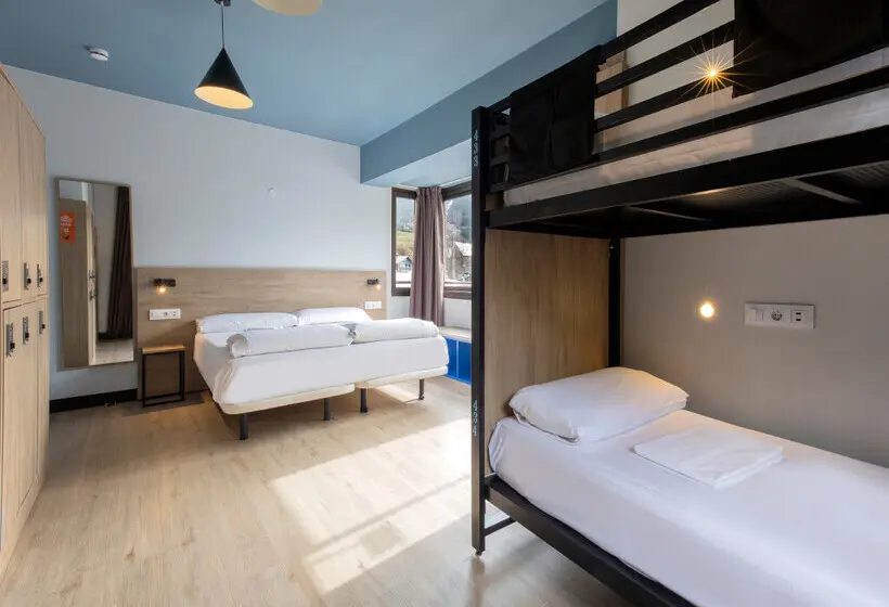 اتاق استاندارد چهار تخته, Font Andorra Hostel by Nexta