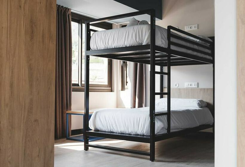 Camera Familiare, Font Andorra Hostel by Nexta