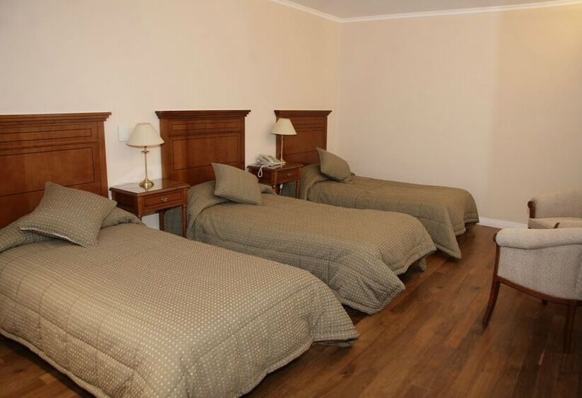 اتاق استاندارد سه نفره, Gran Hotel Guarani