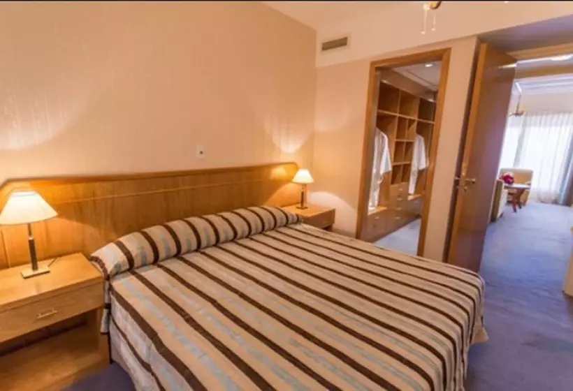 اتاق استاندارد, Astor