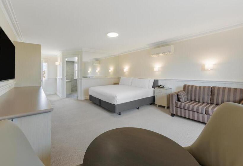 اتاق لوکس با تخت بزرگ, Best Western Olde Maritime Motor Inn