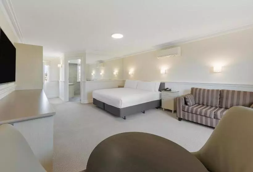 اتاق لوکس با تخت بزرگ, Best Western Olde Maritime Motor Inn