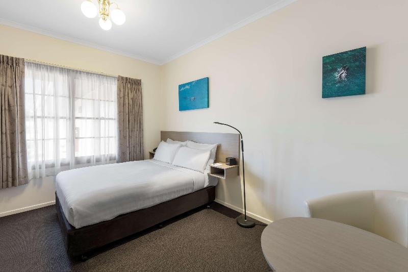 이코노미 룸, Best Western Olde Maritime Motor Inn