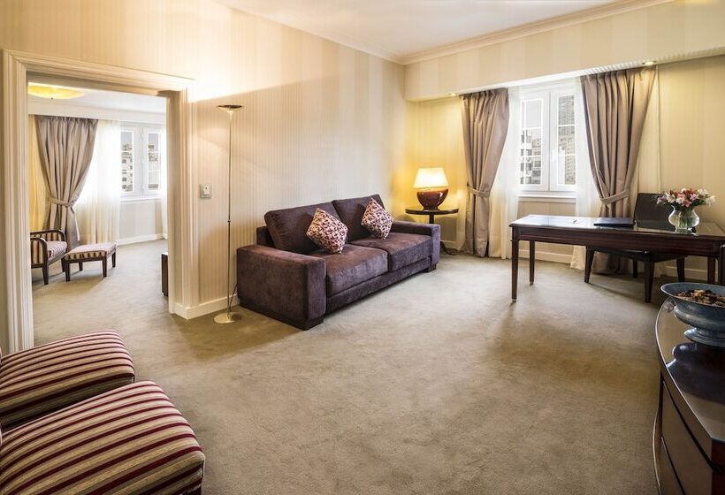 سوییت, Claridge