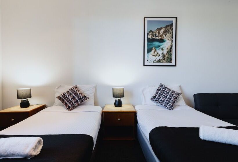 اتاق استاندارد, Comfort Inn Traralgon