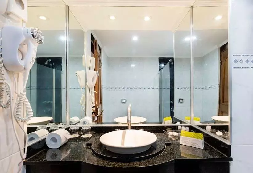 اتاق لوکس, Exe Hotel Cataratas