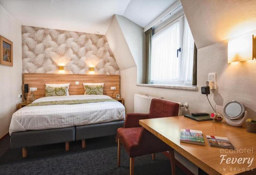 Номер Superior, Fevery