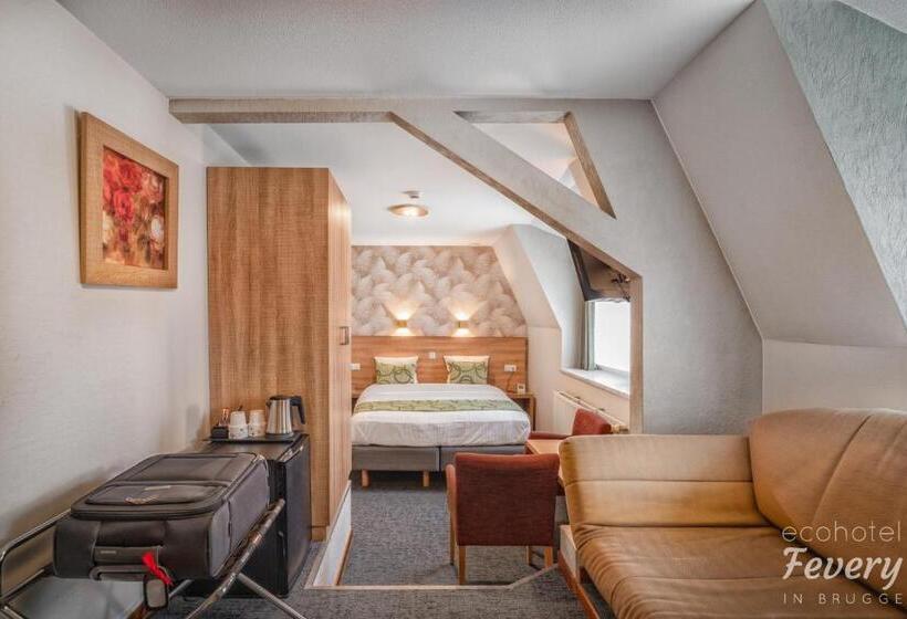 Номер Superior, Fevery