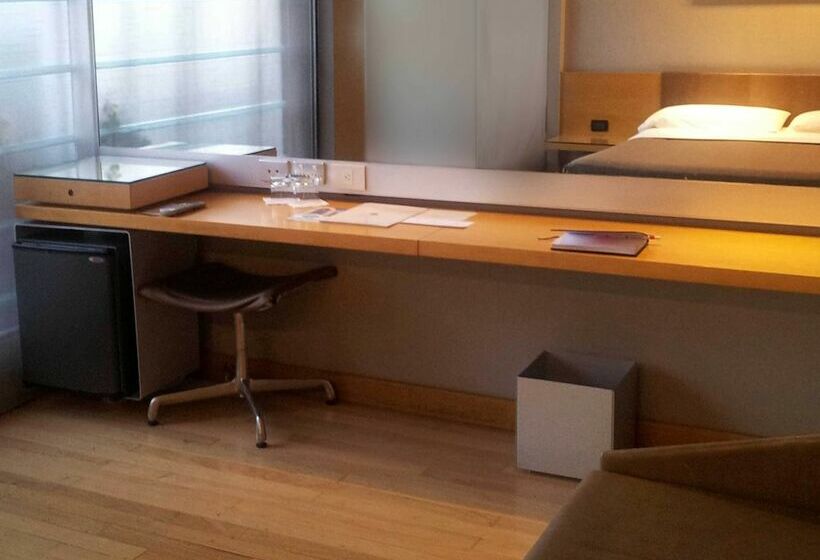 اتاق استاندارد یک نفره, Htl Urbano