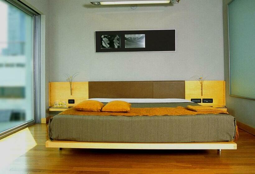 اتاق استاندارد, Htl Urbano