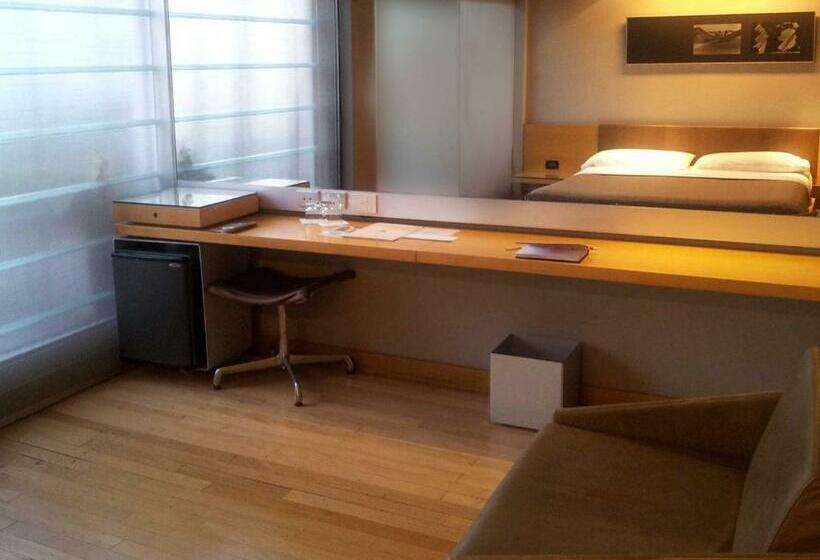 اتاق استاندارد, Htl Urbano