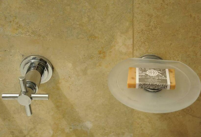 غرفة كلاسيكية, Huentala