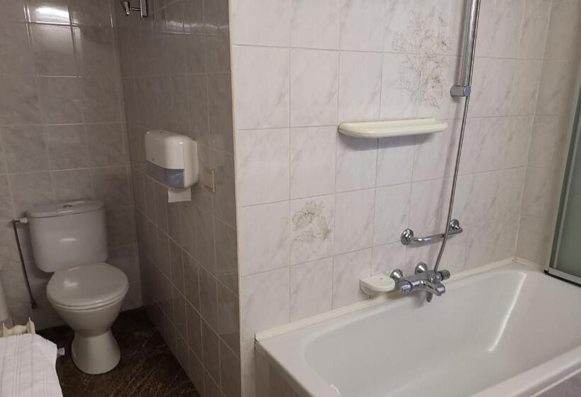 Семейный Номер, La Cote D Or