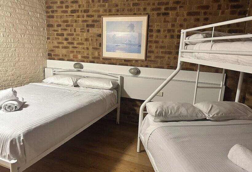 חדר משפחתי, Marco Polo Motor Inn  Sydney