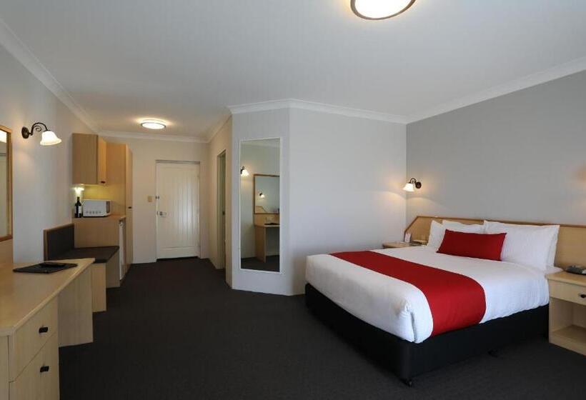 اتاق استاندارد با تخت بزرگ, Econo Lodge Gateway Tamworth