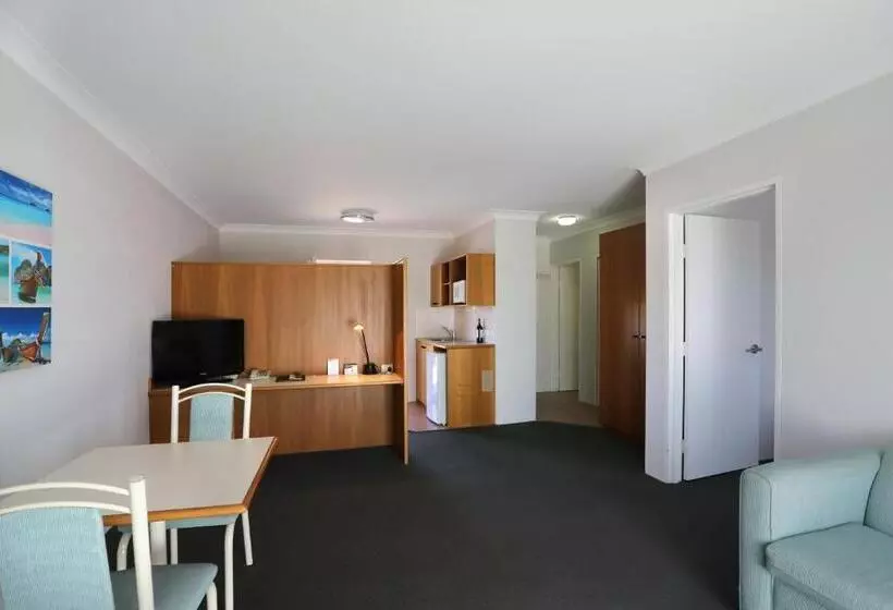 سوئیت با تخت بزرگ, Econo Lodge Gateway Tamworth
