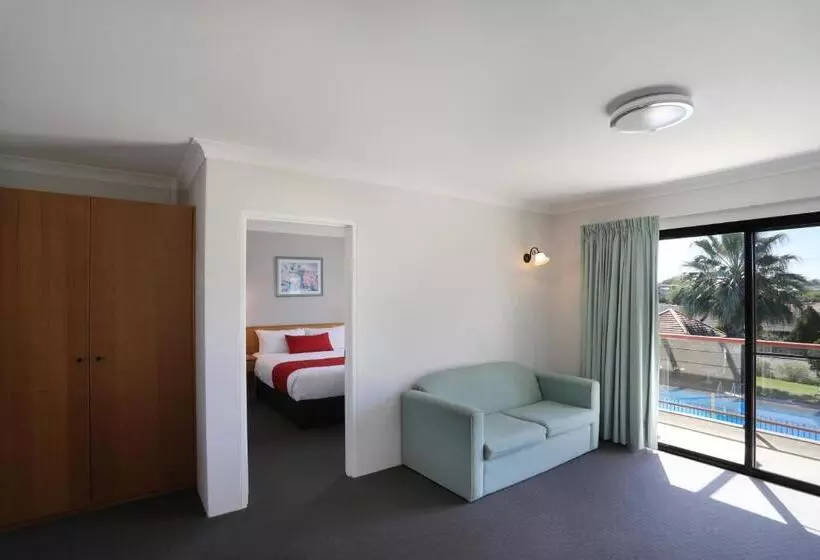 سوئیت با تخت بزرگ, Econo Lodge Gateway Tamworth