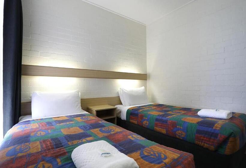 Семейный Номер, Econo Lodge Gateway Tamworth
