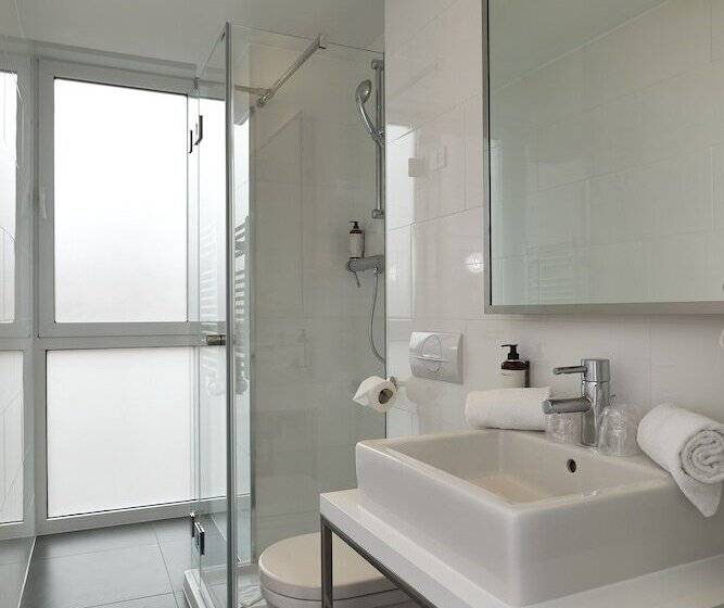 Deluxe Kamer met Balkon, The Scott Hotel Brussels