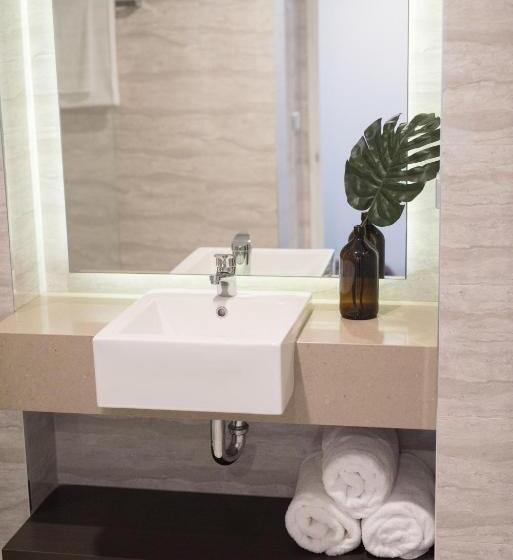 Номер Стандарт 2 Двуспальные Кровати, Novotel Wollongong Northbeach