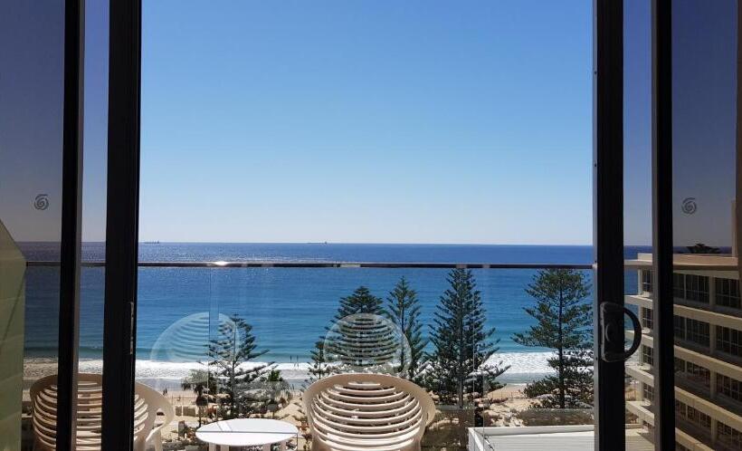 Студия Deluxe, Novotel Wollongong Northbeach