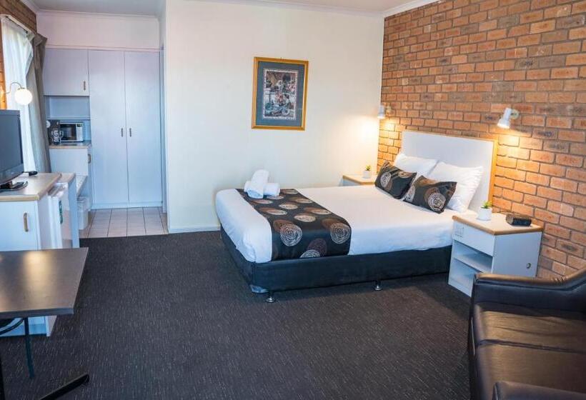 غرفة قياسية, Peppermill Inn Motel