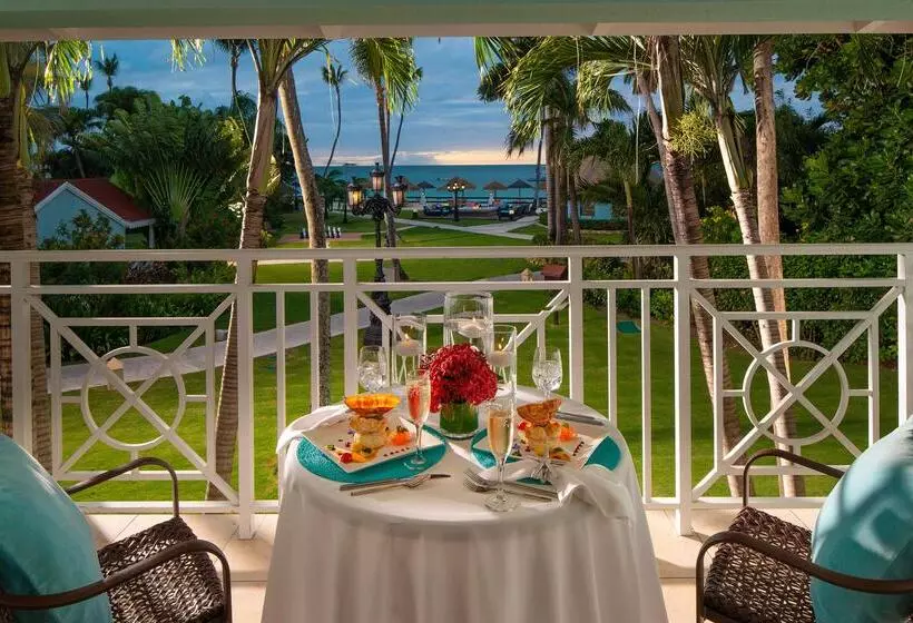 سوئیت کلاب, Sandals Grande Antigua   All Inclusive Resort And Spa   Couples Only