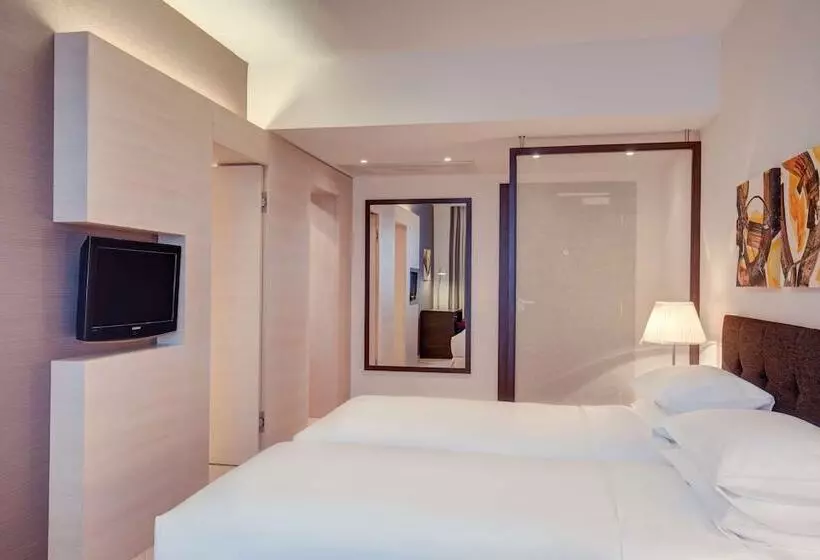 اتاق استاندارد, Doubletree By Hilton Hotel Kosice
