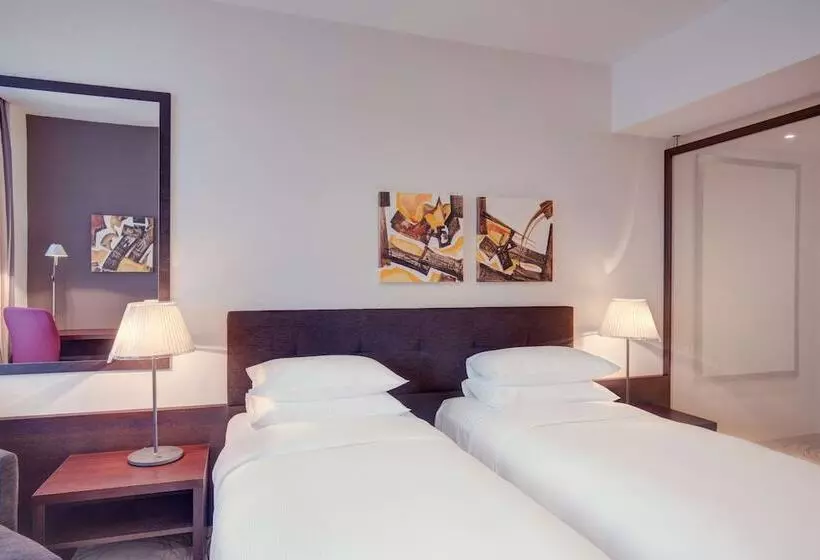 اتاق لوکس, Doubletree By Hilton Hotel Kosice