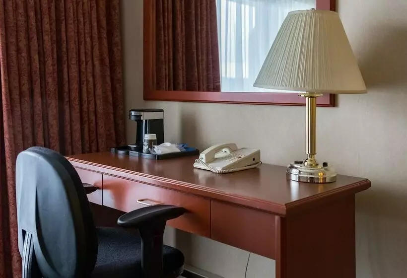 ２ダブルベッドのスタンダードルーム, Anchor Inn And Suites