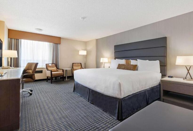 이그제큐티브 룸 킹사이즈 침대, Best Western Premier Calgary Plaza Hotel & Conference Centre