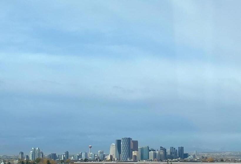 סוויטה, Best Western Premier Calgary Plaza Hotel & Conference Centre