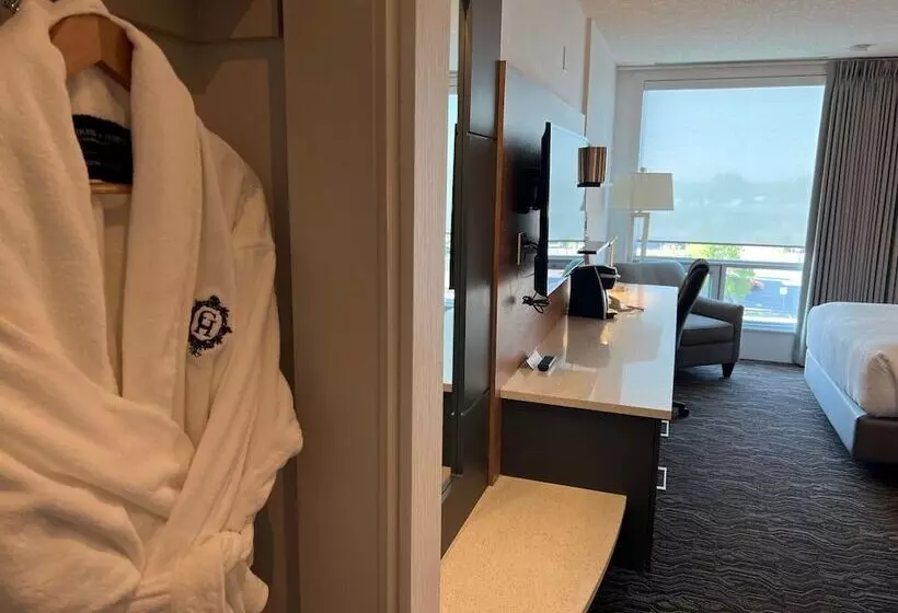Premium-huone, Carriage House Hotel And Conference Centre