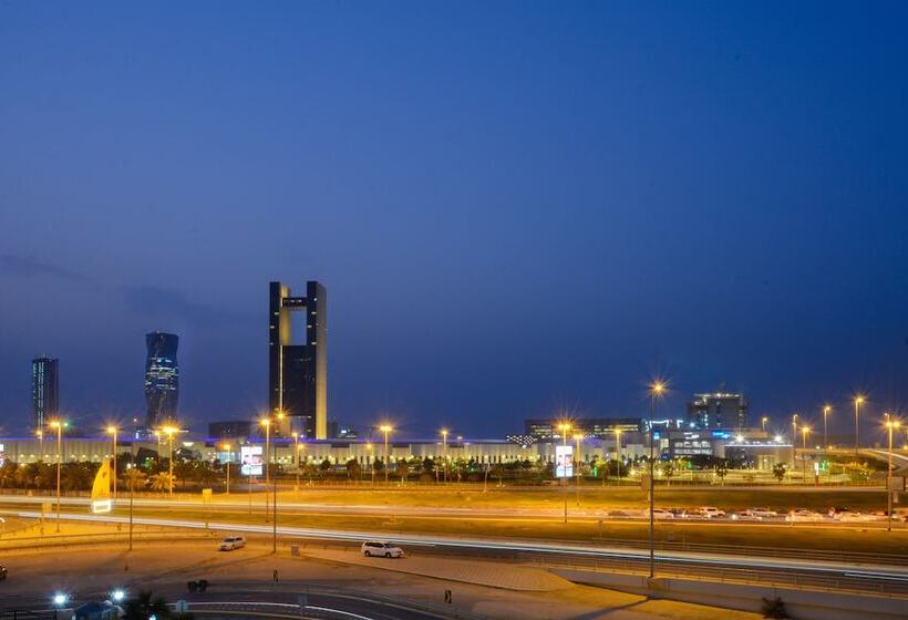 اتاق استاندارد با تخت دوبل, Crowne Plaza Bahrain, An Ihg