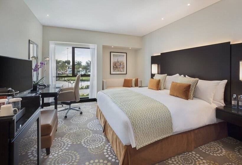 اتاق استاندارد با تخت دوبل, Crowne Plaza Bahrain, An Ihg