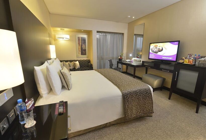 اتاق استاندارد با تخت دوبل, Crowne Plaza Bahrain, An Ihg