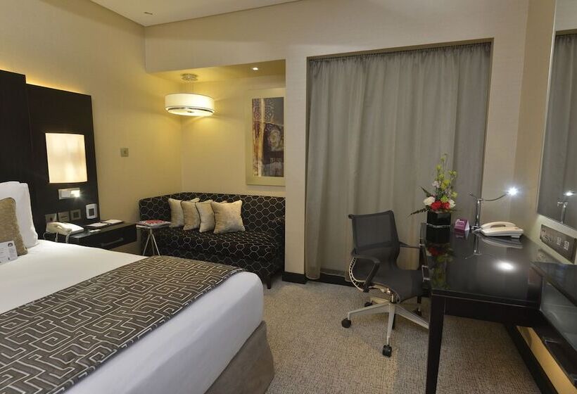 اتاق استاندارد با تخت دوبل, Crowne Plaza Bahrain, An Ihg
