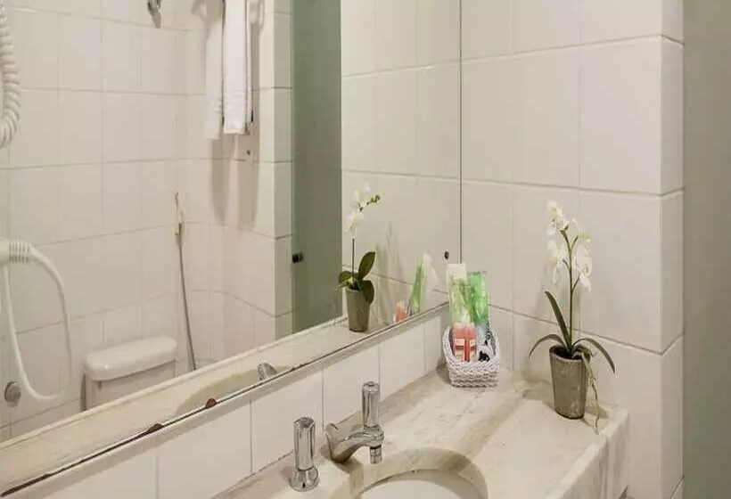 اتاق استاندارد سه نفره, Euro Suite Recife Boa Viagem