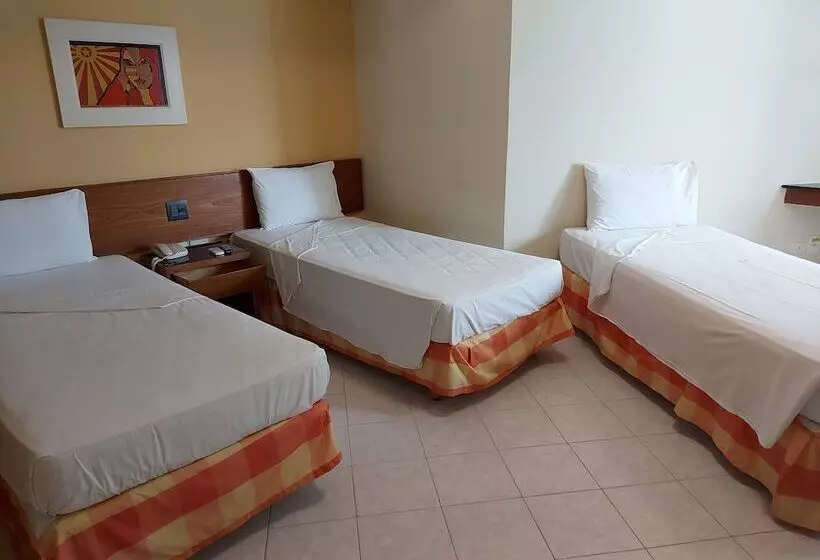 اتاق استاندارد سه نفره, Euro Suite Recife Boa Viagem