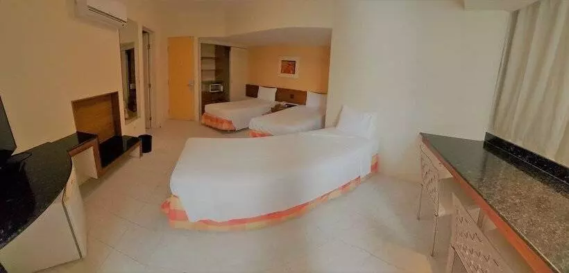 اتاق استاندارد سه نفره, Euro Suite Recife Boa Viagem