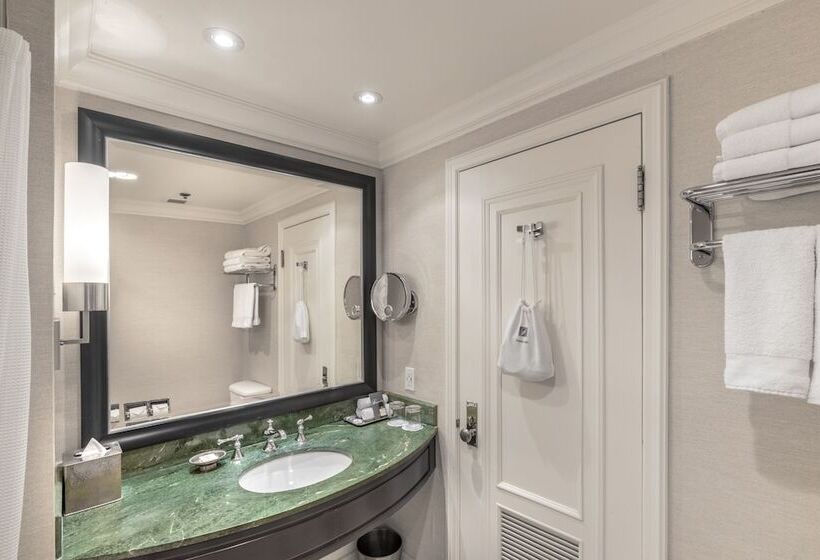 2ダブルベッドのスタンダードルーム, Fairmont Hotel Macdonald