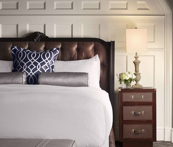 ダブルベッドスタンダードルーム, Fairmont Hotel Macdonald