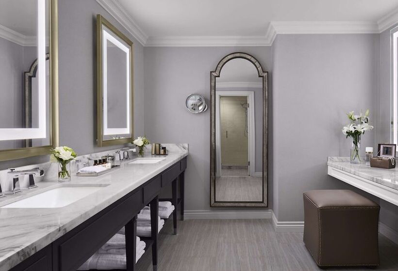 ダブルベッドスタンダードルーム, Fairmont Hotel Macdonald